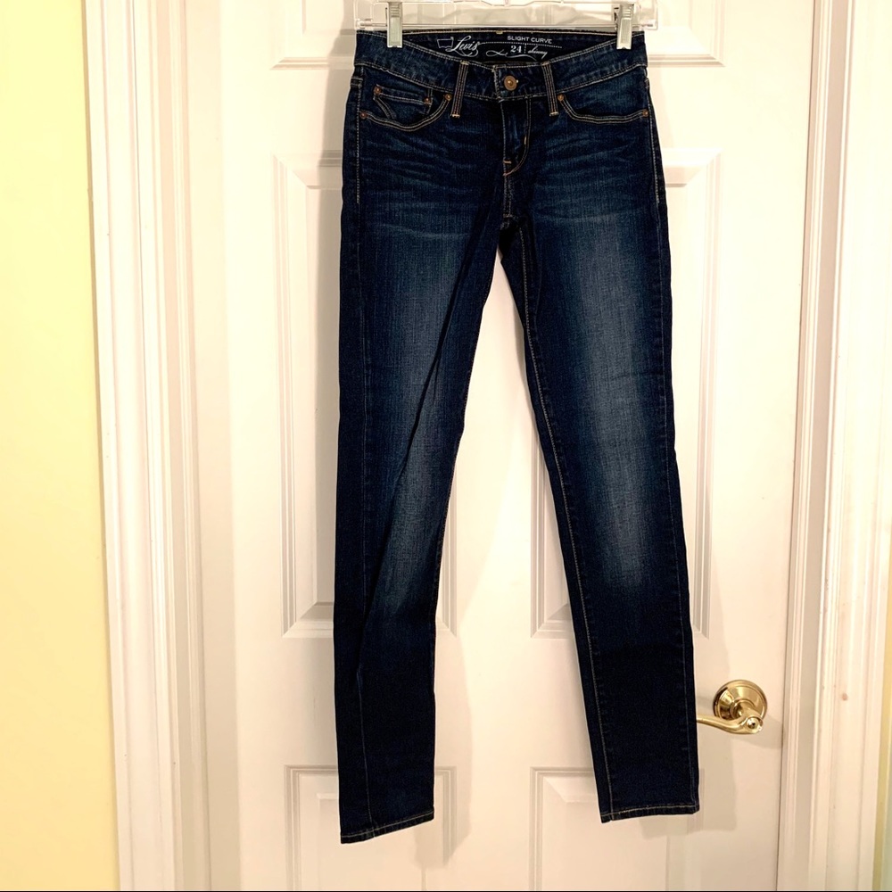 Levi’s slight curve skinny jeans